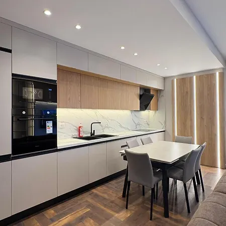 Blue Boutique 3 Apartment *